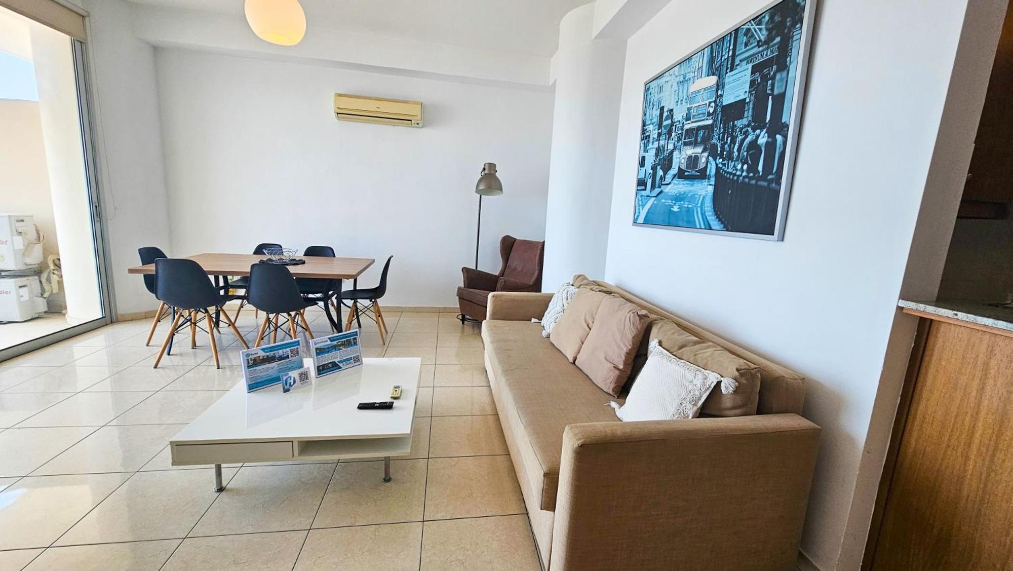 Paradise Palms Seaview Apartment 라르나카 외부 사진